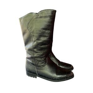 3‎ for $30! Wanderlust black faux fur lined boots